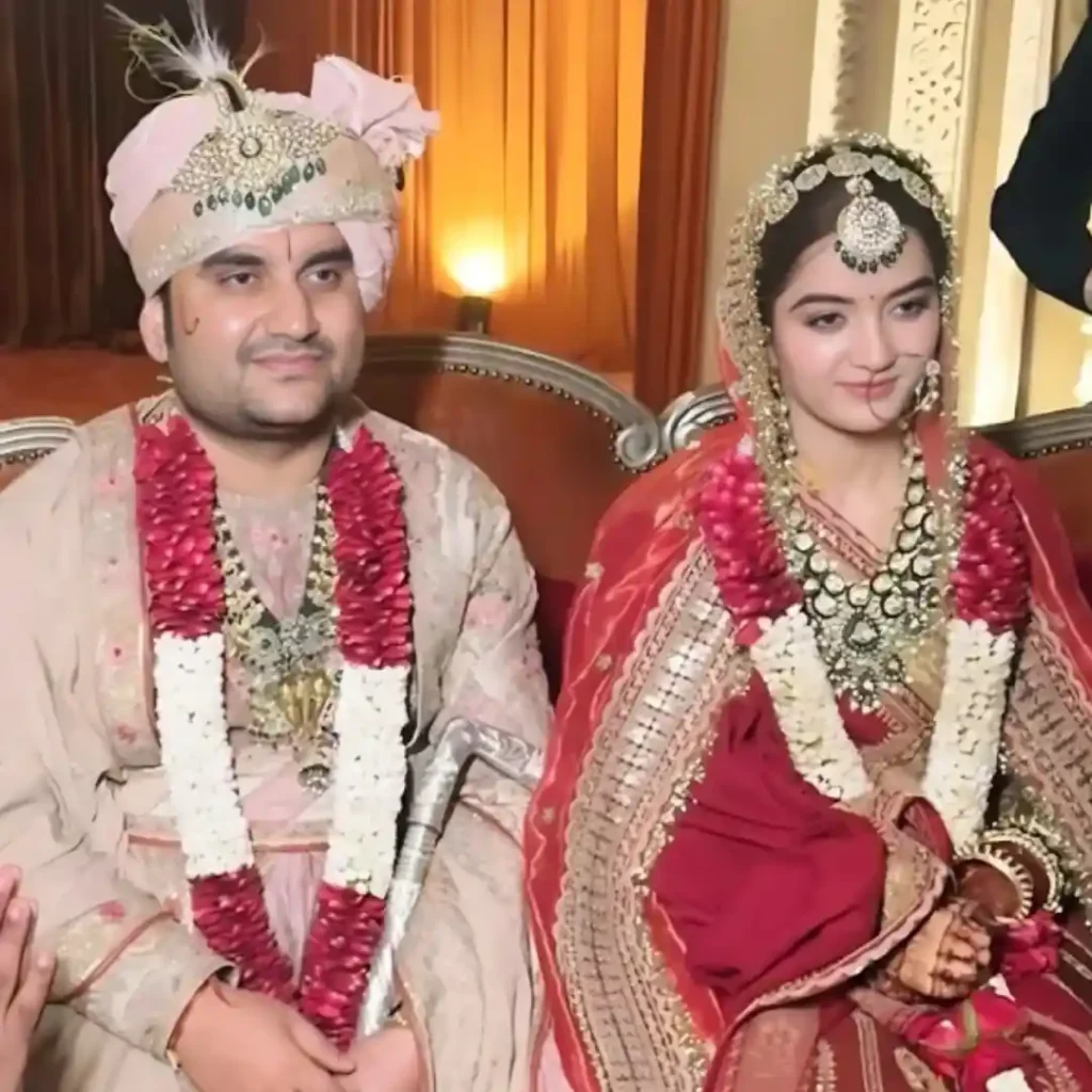 Indresh Upadhyay wife